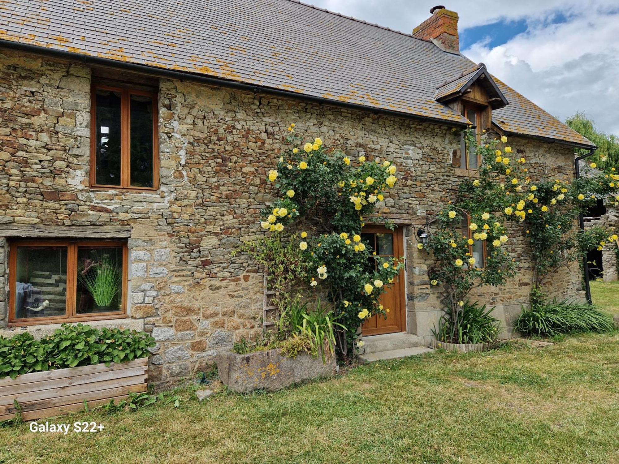 Maison Precey Esterno foto